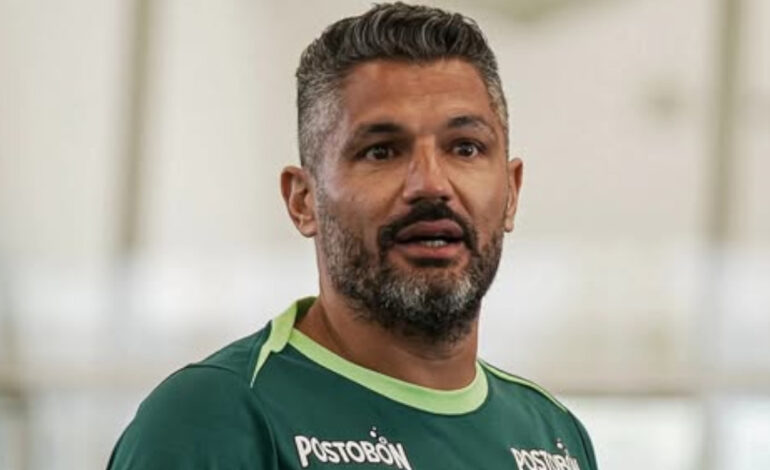Atlético Nacional oficializa la salida de Javier Gandolfi