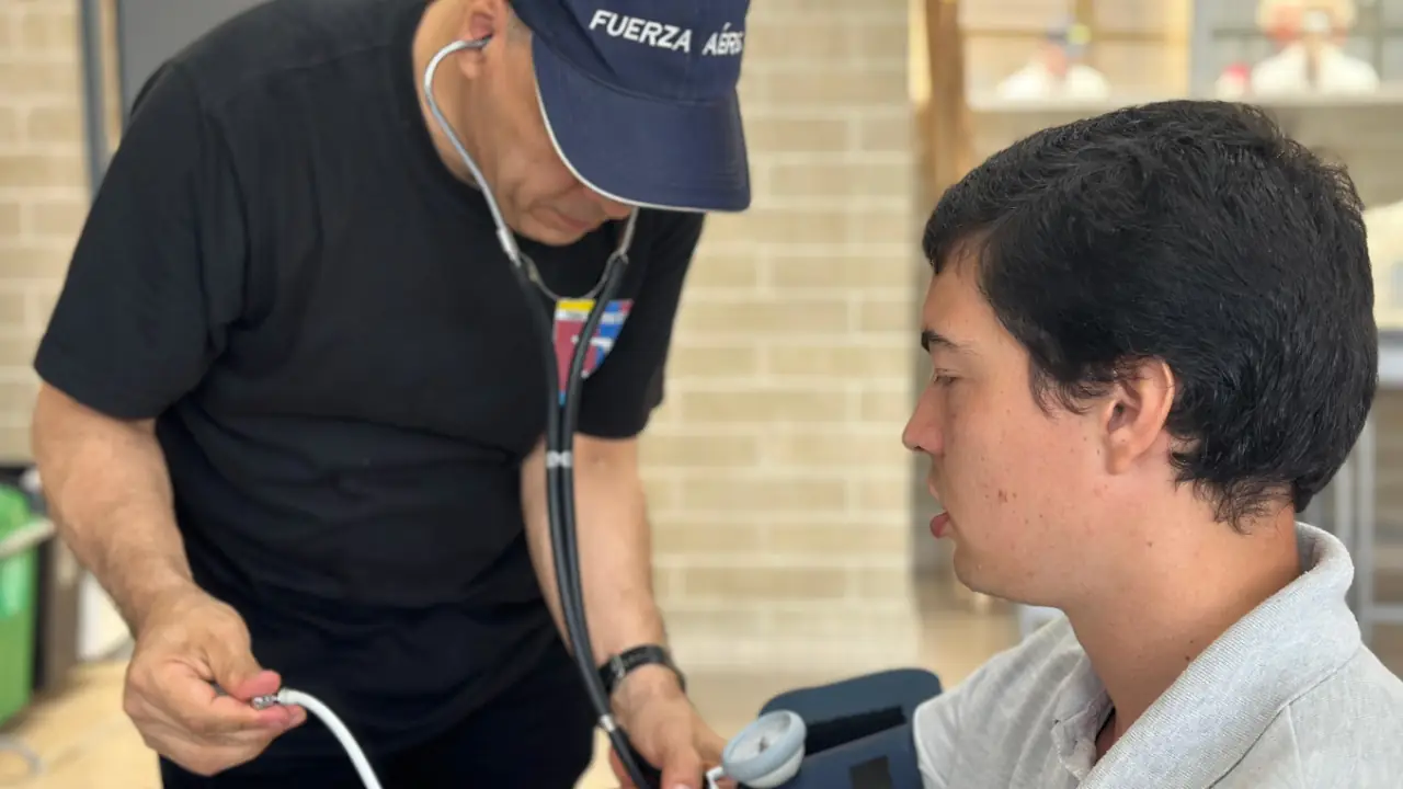 Habitantes de El Santuario podrán acceder a servicios médicos gratuitos gracias a la FAC