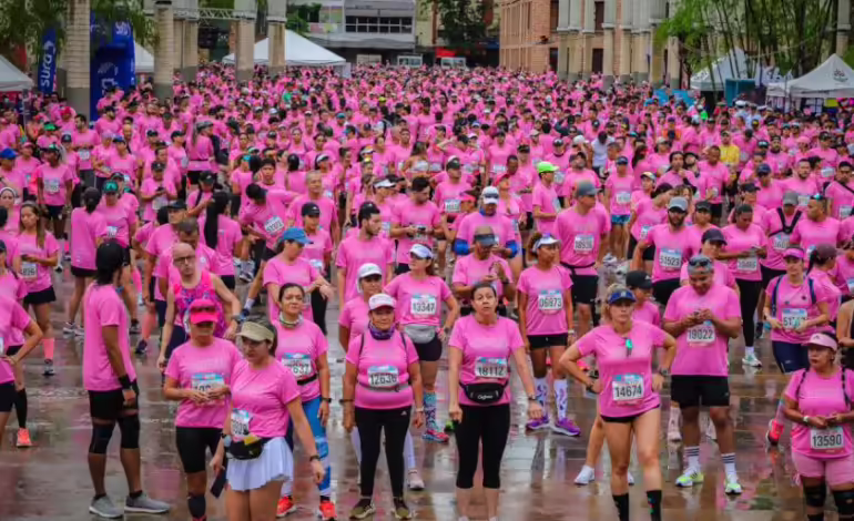 Fallecimiento de Carlos Enrique Restrepo durante la Carrera de las Rosas en Medellín.