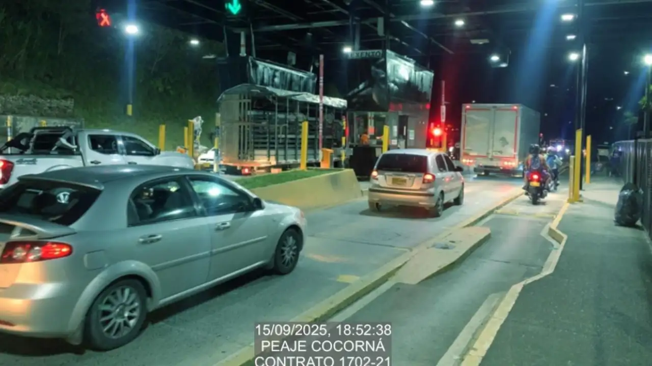 Invías anuncia la reactivación de obras y el reinicio del cobro en los peajes de la vía Medellín Bogotá