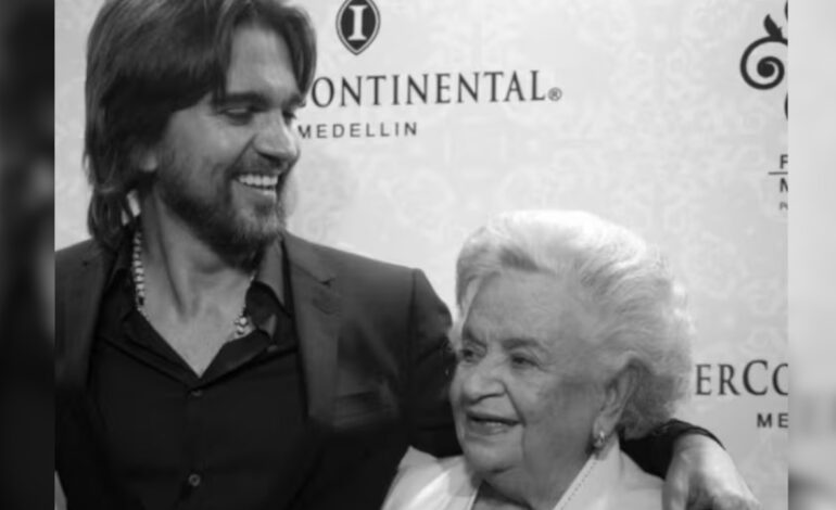 Juanes vive un momento difícil tras la muerte de su madre