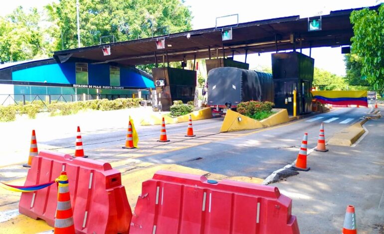 Anuncio del contrato de más de $25 mil millones por parte de Invías