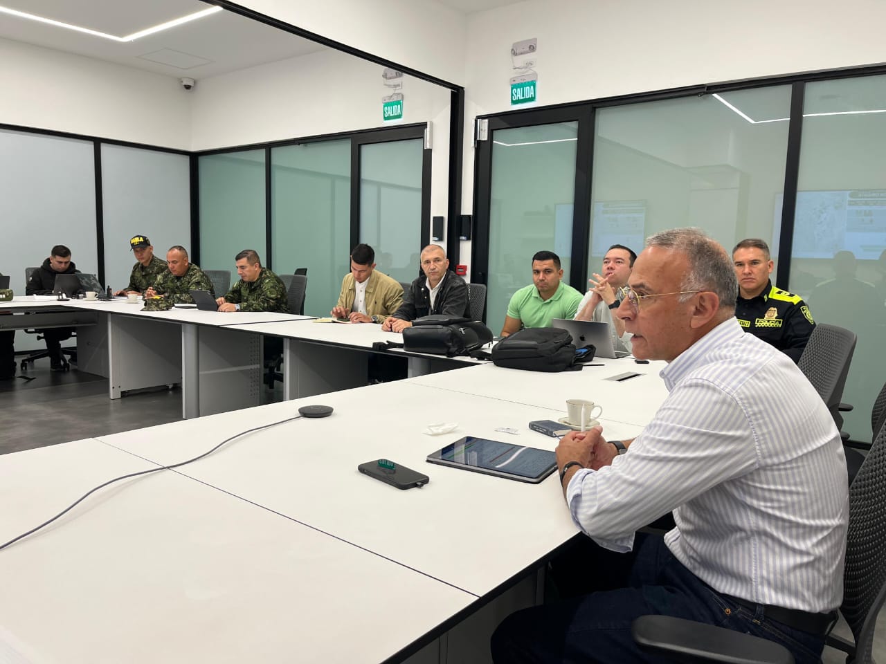 Gobernación de Antioquia y Fuerza Pública refuerzan seguridad en el Oriente y Suroeste del departamento