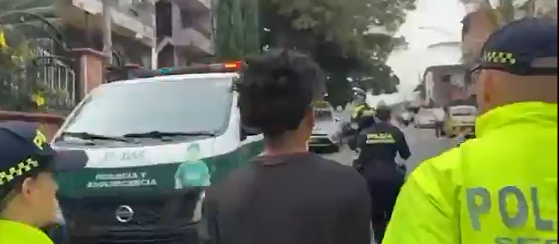 Capturados por “Cortes”: 2 adultos y 3 adolescentes señalados del homicidio de un joven en Medellín
