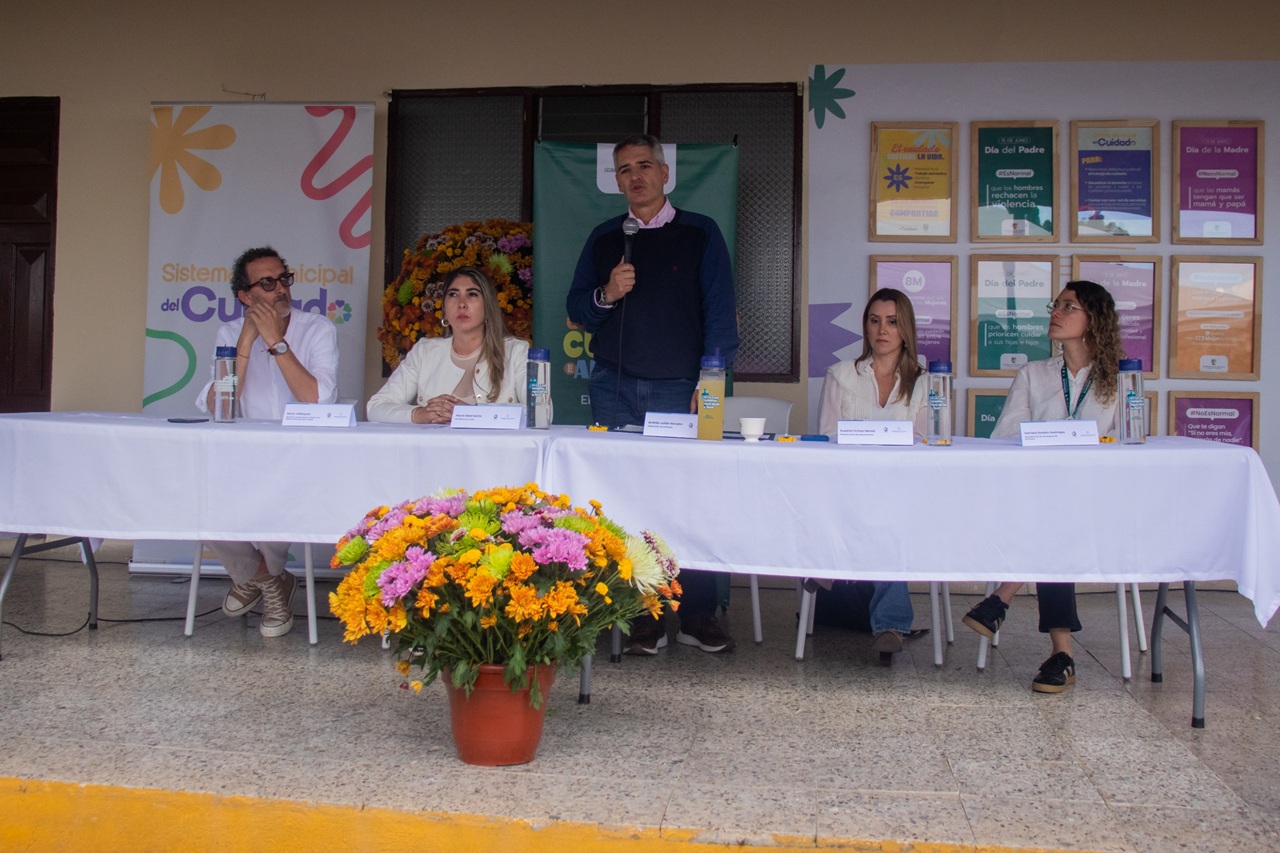 Gobernador de Antioquia destaca el liderazgo de La Ceja con el Centro del Cuidado y programas sociales transformadores