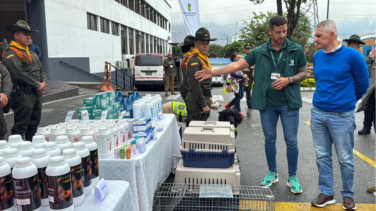 Gobernación de Antioquia entrega kits veterinarios para reforzar rescate y cuidado de animales