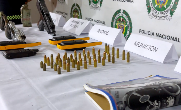 Incautan armas, explosivos y más de 2.000 dosis de droga en operativo de la Policía en La Unión