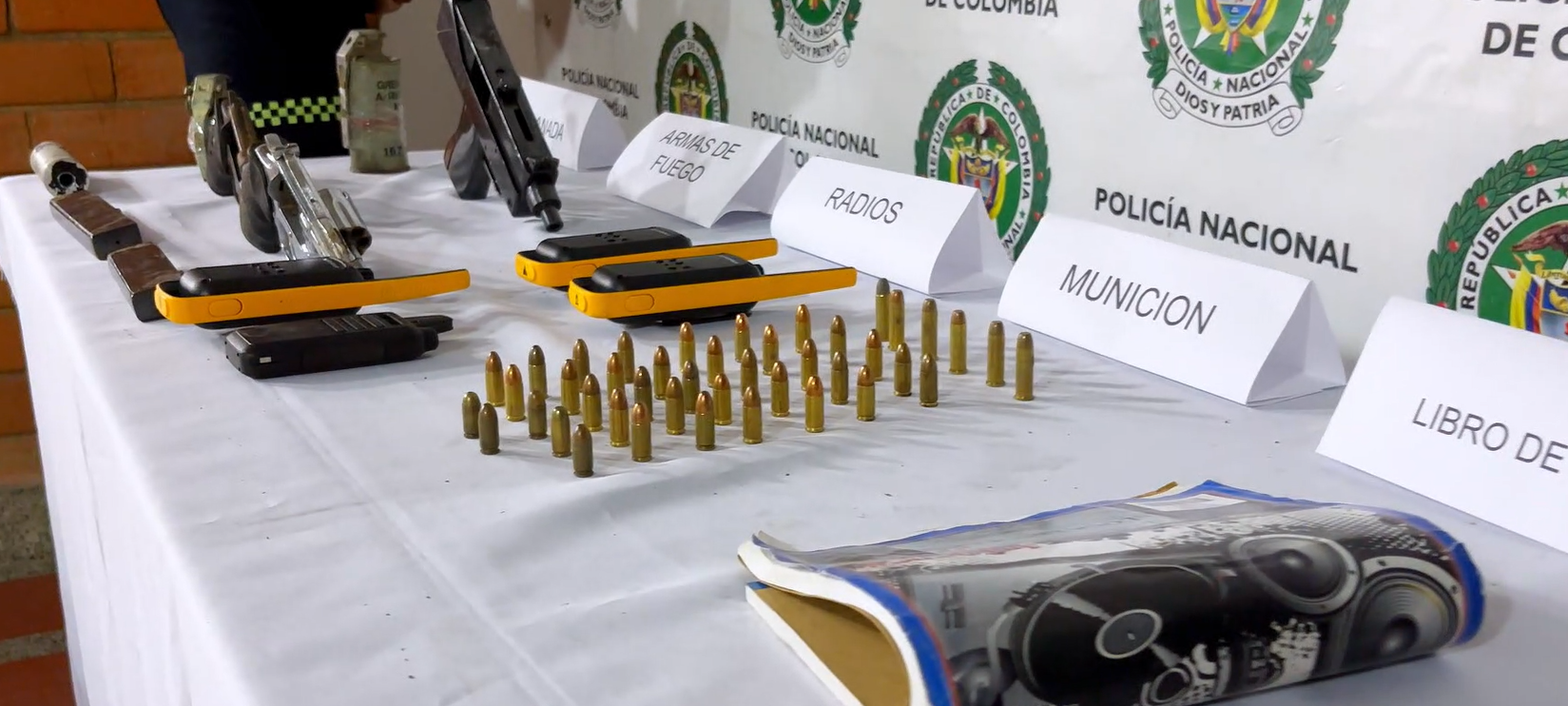 Incautan armas, explosivos y más de 2.000 dosis de droga en operativo de la Policía en La Unión