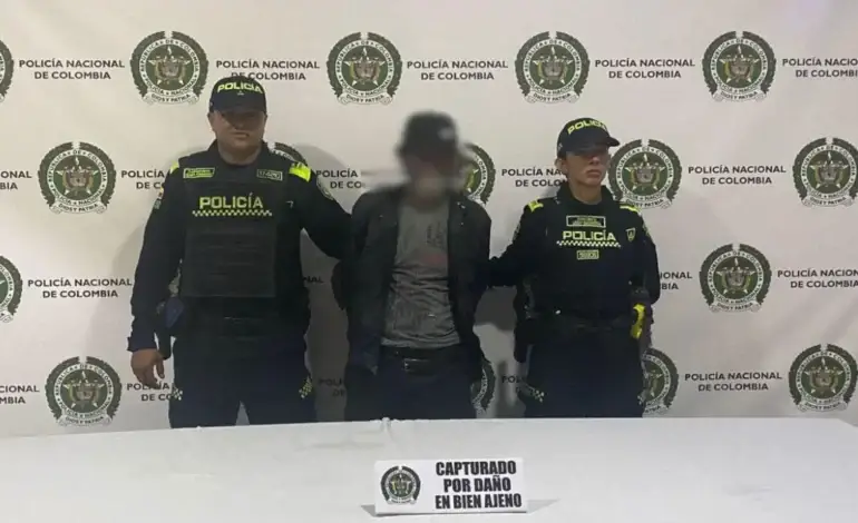 Capturan a hombre tras incendio que destruyó cuatro casas en Medellín