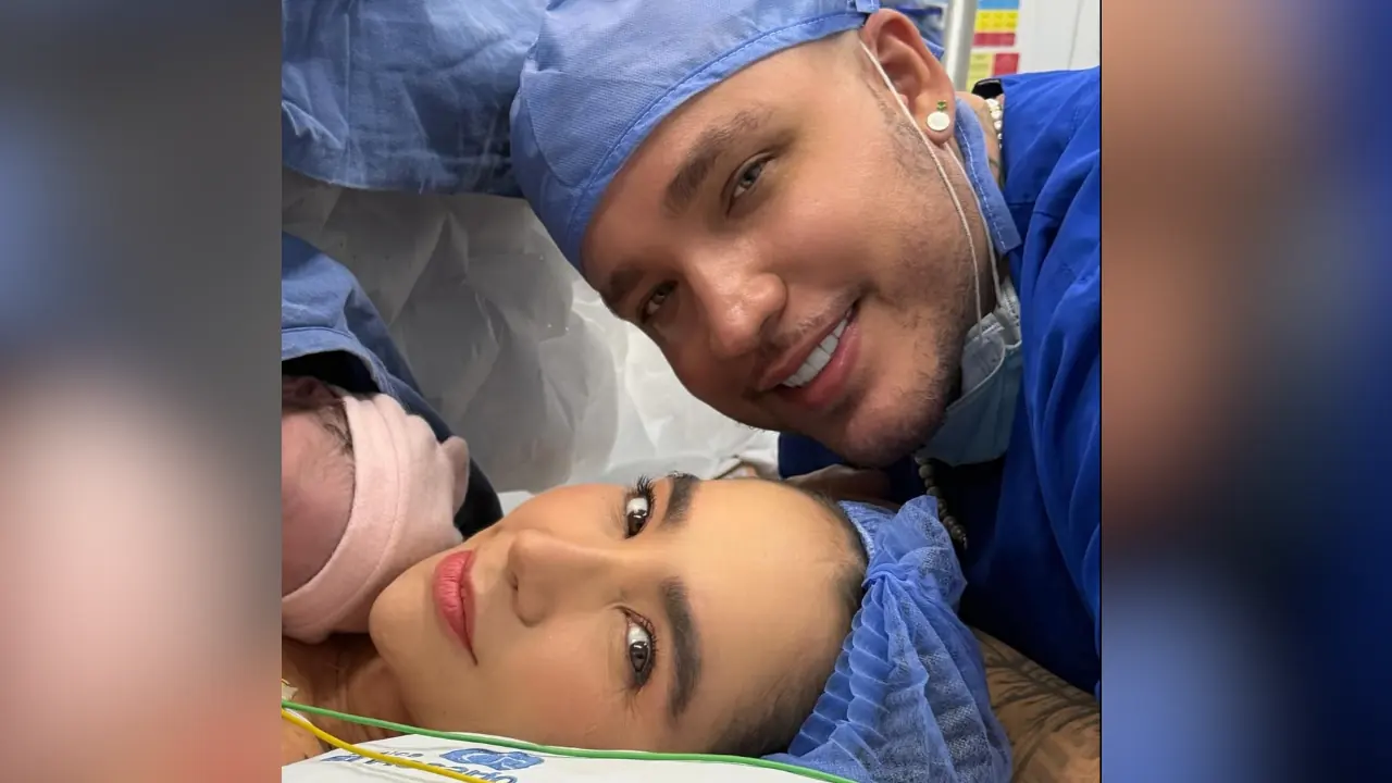 Emilia nació y Paola Jara y Jessi Uribe anunciaron su llegada con fotos desde el hospital