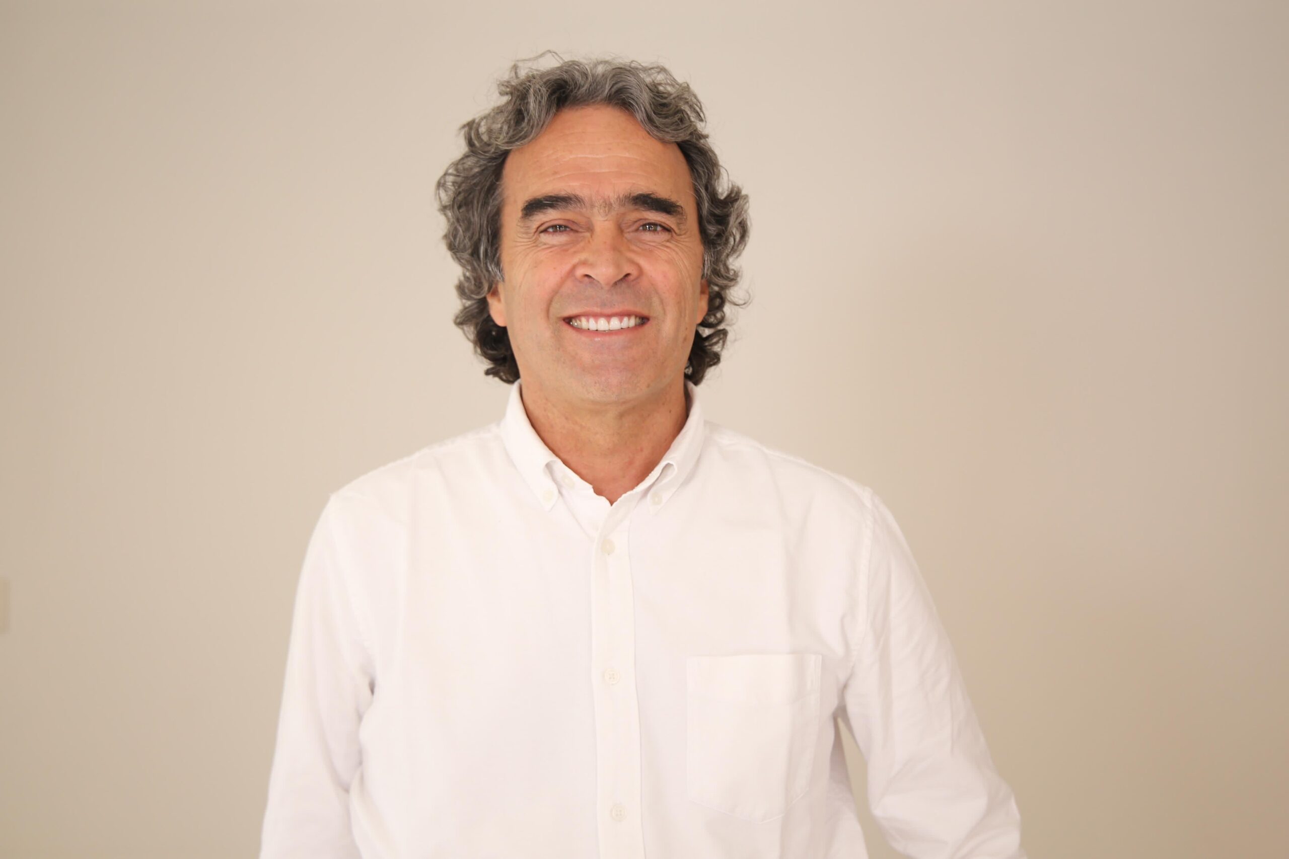 ¿Sergio Fajardo le cierra la puerta a la coalición de Álvaro Uribe Vélez y César Gaviria para 2026? Esto dijo
