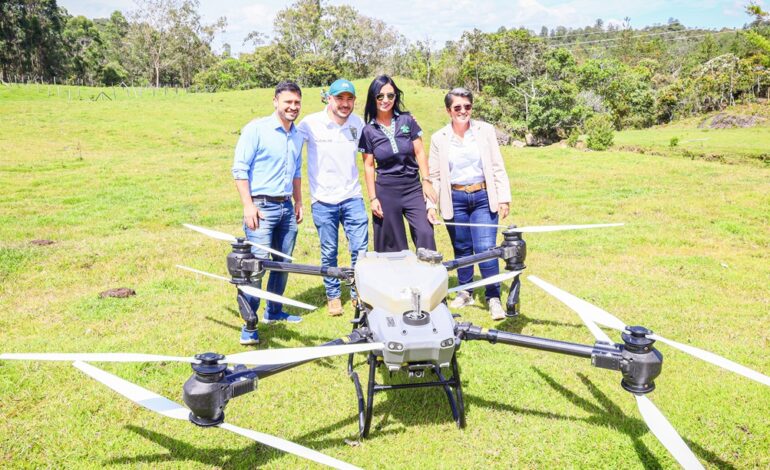 Autoridades lanzan en Guatapé el Nodo Embalses del Proyecto Integrador Subregional.