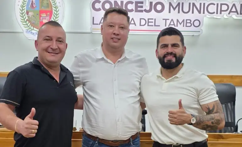 El concejal Andrés Gaviria fue elegido presidente del Concejo Municipal de La Ceja para el 2026. Estará acompañado por Alexander López y Jhonatan López.