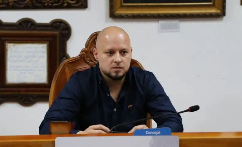 Juan Felipe Urrea Ramírez fue elegido por unanimidad como presidente del Concejo de Marinilla para el periodo 2026. Promete unidad, transparencia y un trabajo cercano con la comunidad.