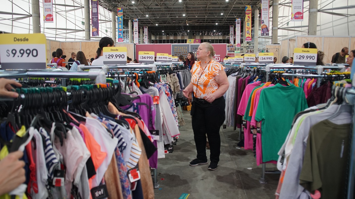 ¿Buscando regalos baratos? Medellín recibe el súper outlet con ofertas nunca antes vistas
