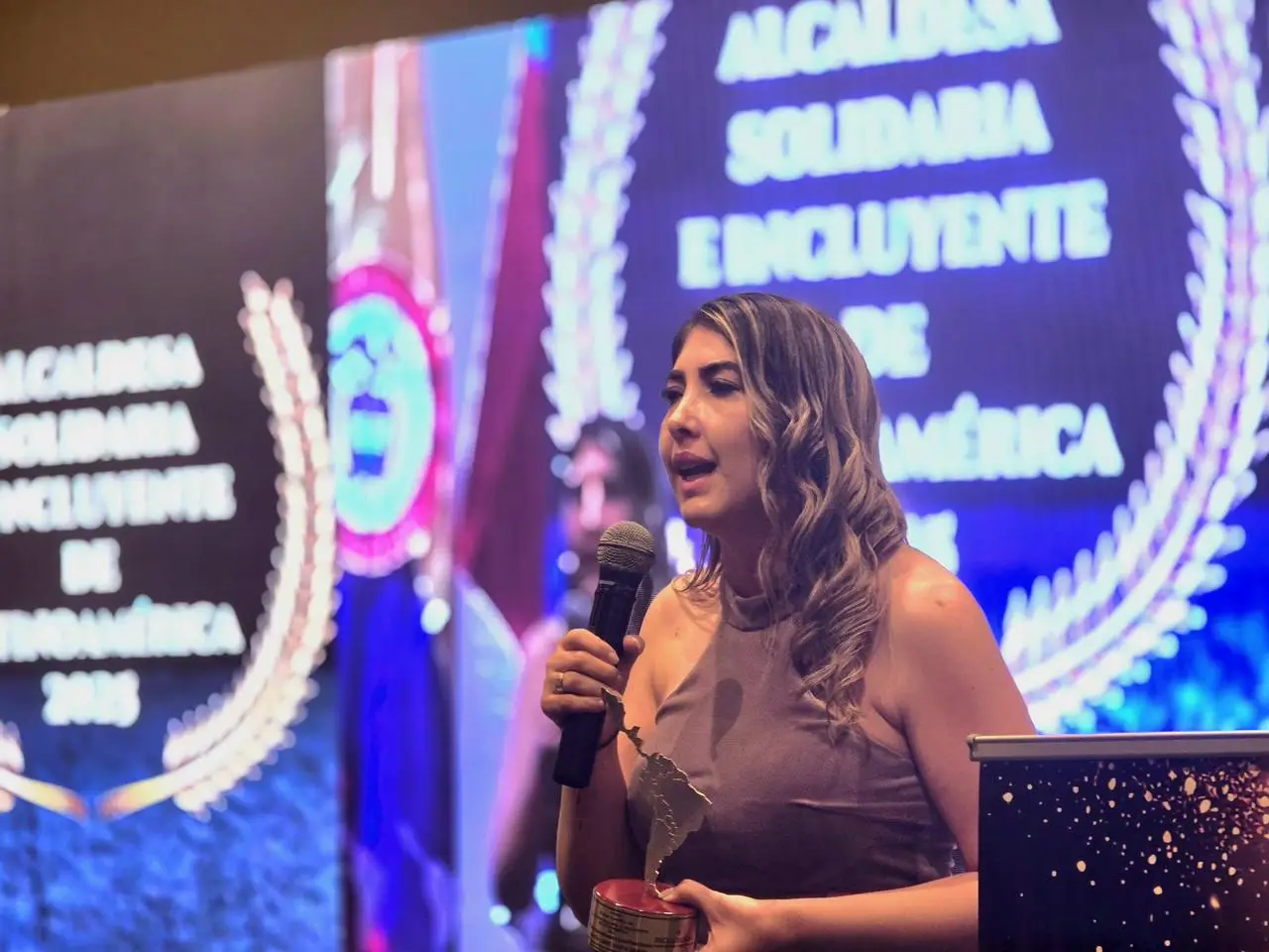 Alcaldesa de La Ceja, Ilbed Santa, es reconocida como Alcaldesa Solidaria e Incluyente de Latinoamérica 2025