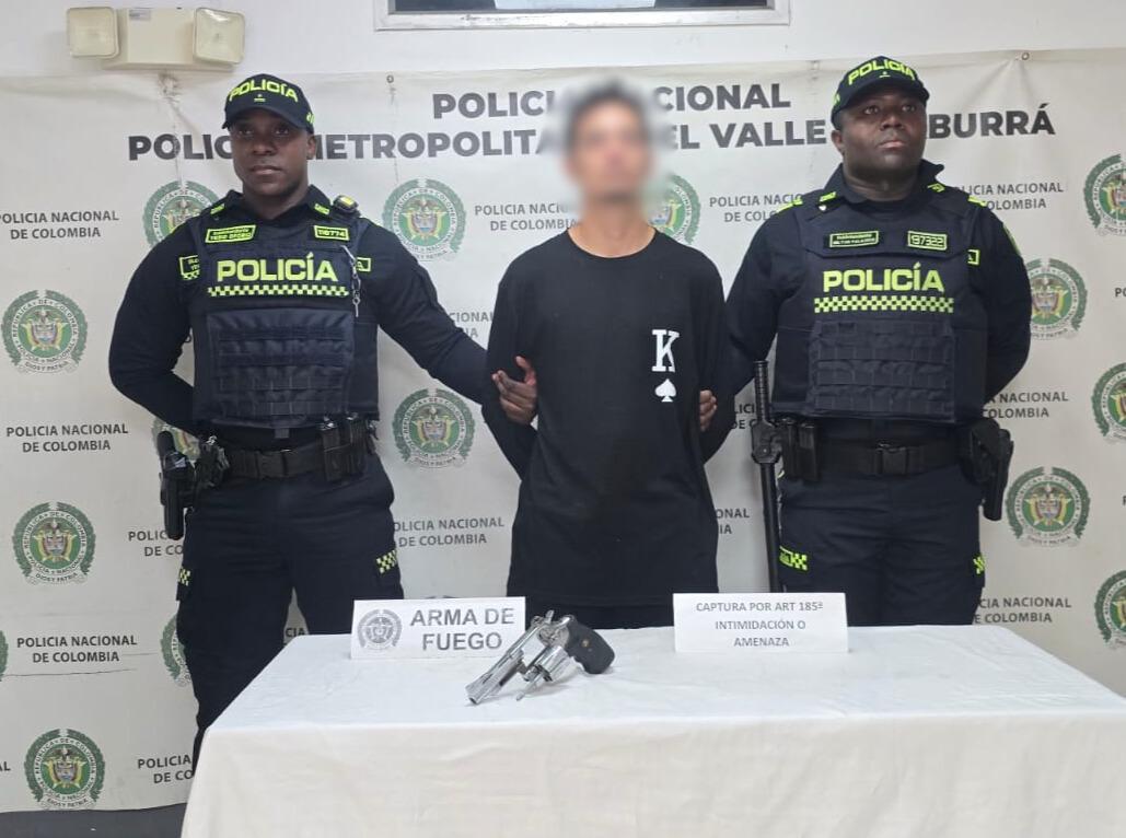 Capturado hombre que intentaba atracar a un taxista en el occidente de Medellín