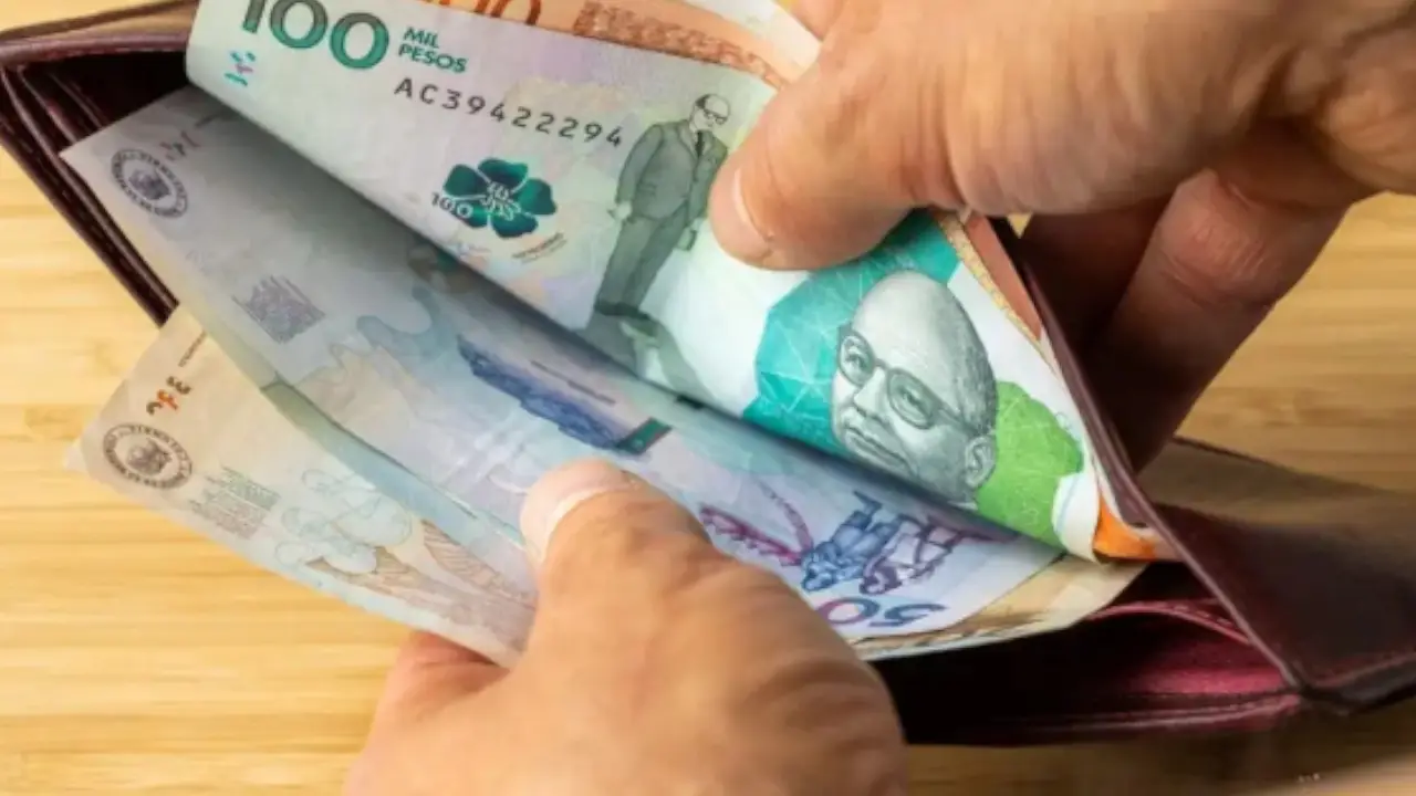 Gobierno y sectores del país abrieron la mesa para definir el salario mínimo de 2026 en medio de tensiones y expectativas