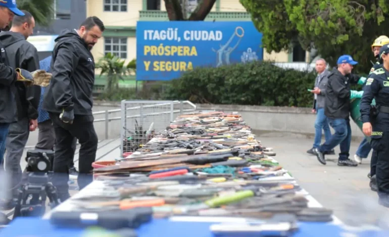 Destruyen más de 10.000 armas incautadas en Itagüí durante 2025