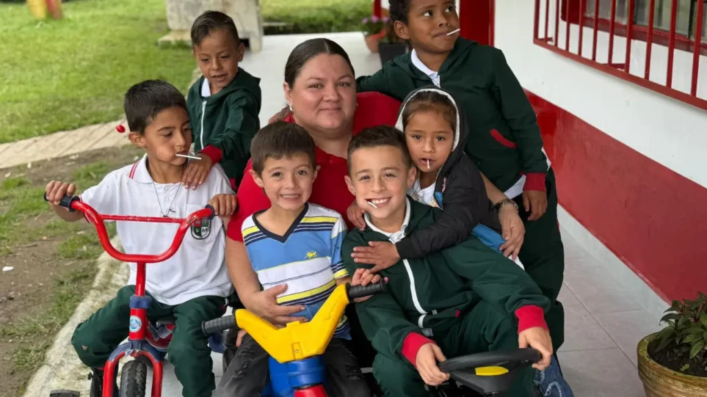 El Santuario arranca el año escolar con alimentación garantizada para miles de estudiantes