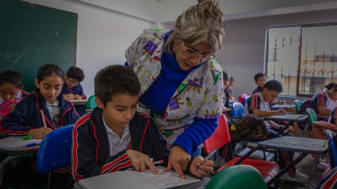 Estudiantes volvieron a clases en La Ceja luego de trabajos en aulas y espacios comunes