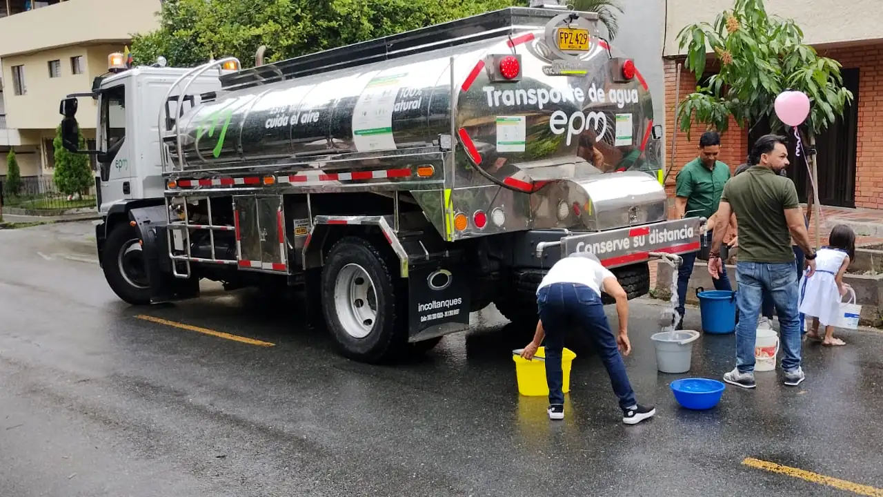 «Medellín tiene agua garantizada por 50 años», Federico Gutiérrez niega escasez de agua