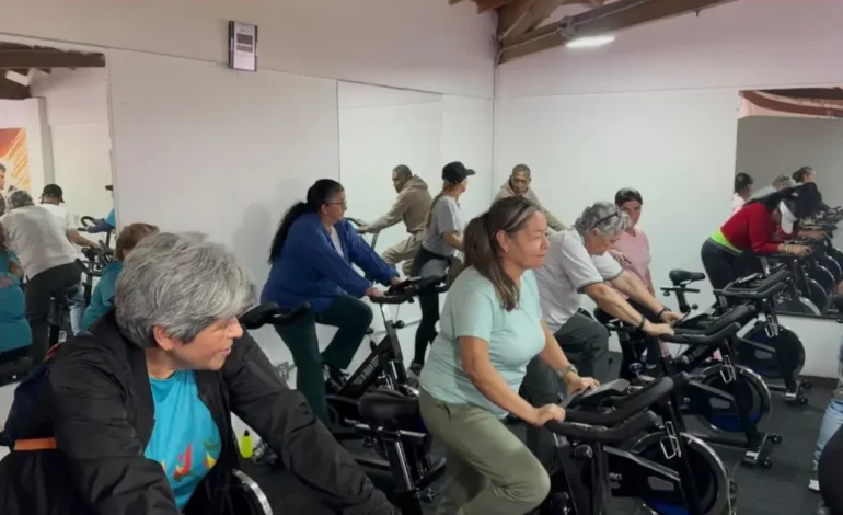 Comunidad de Los Sauces recibe gimnasio con máquinas nuevas y espacios para entrenar
