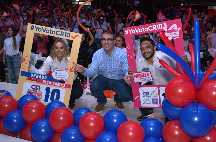 Más de 1.500 personas acompañaron a Mariela Henao en encuentro político en Medellín