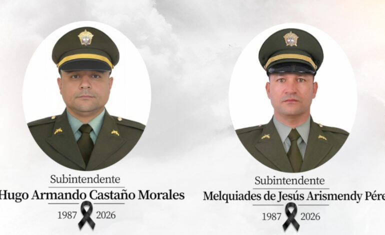 Hasta $200 millones ofrecen por pistas tras crimen de dos policías en Anorí