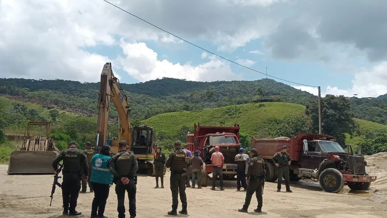 Capturan a cuatro personas en operativo contra extracción ilegal en San Carlos