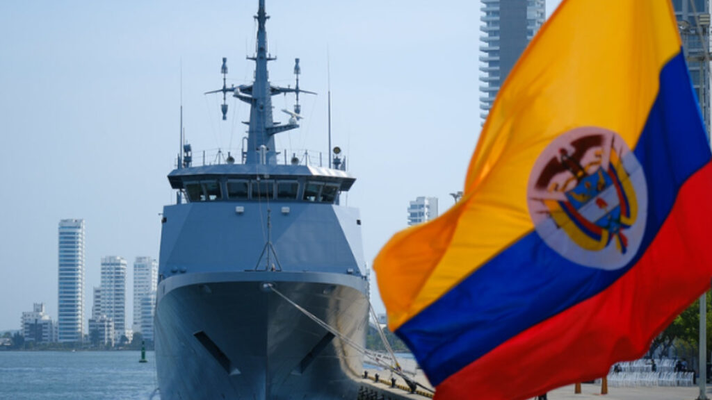 Hija de Petro protagoniza controversia tras ser nombrada madrina del primer buque de guerra construido en Colombia