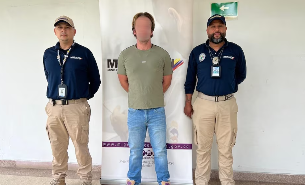 Intentó sobornar a Migración y terminó capturado: cae estadounidense buscado por drogas sintéticas en Medellín
