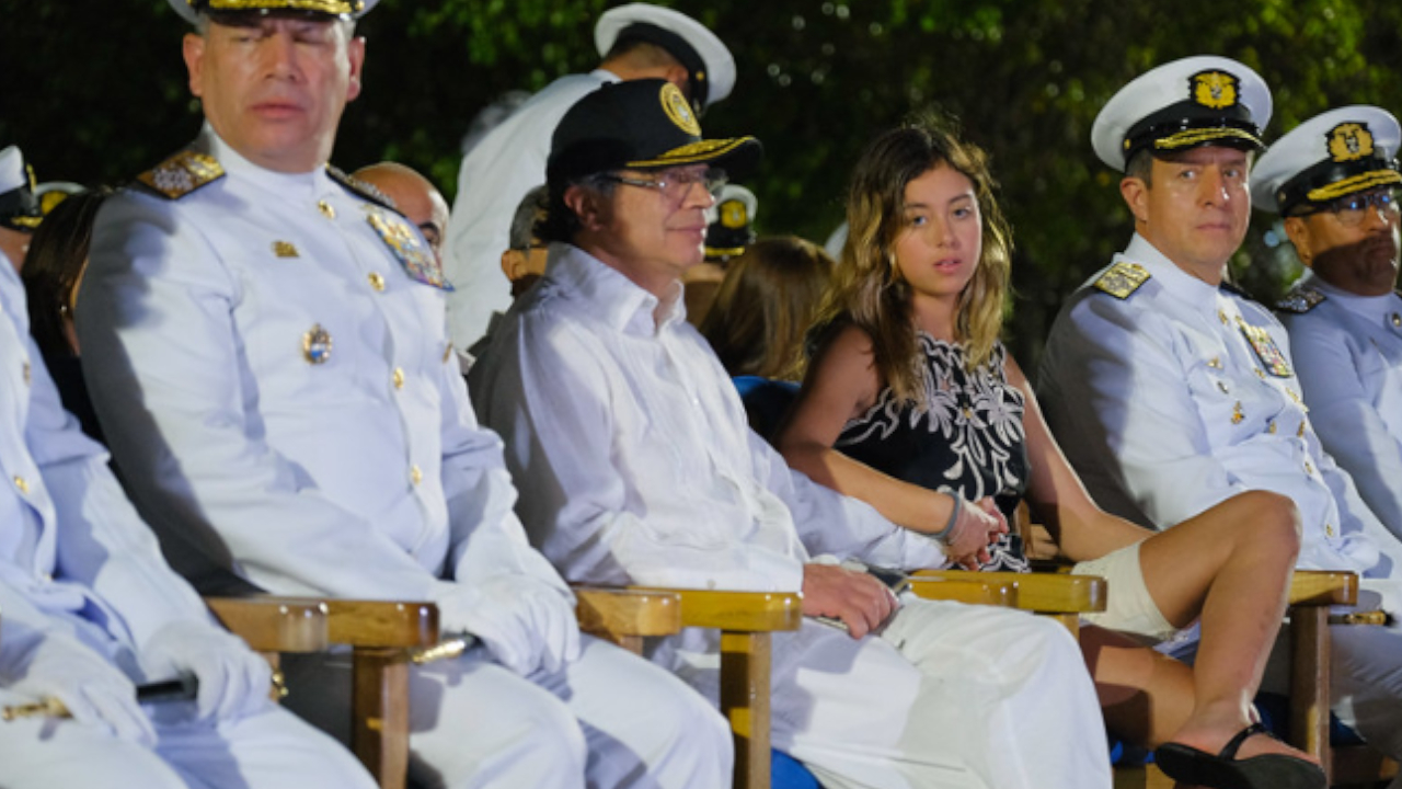 Hija de Petro protagoniza controversia tras ser nombrada madrina del primer buque de guerra construido en Colombia