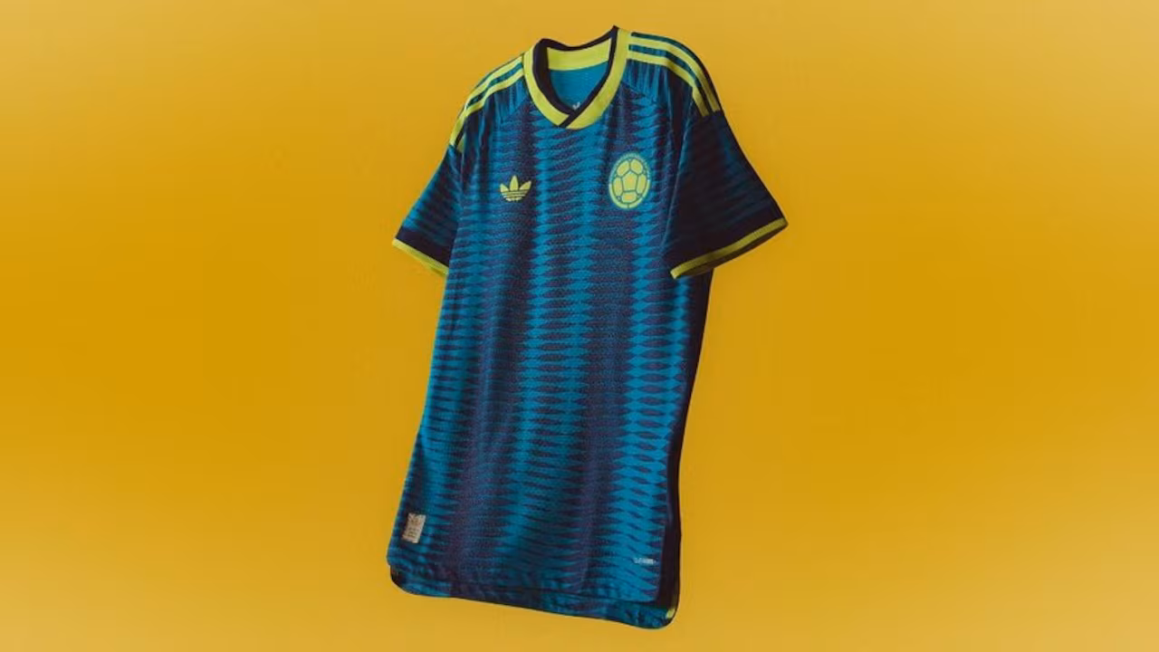 ¿La compraría? Selección Colombia estrena camiseta azul para el Mundial 2026: así es el nuevo uniforme suplente