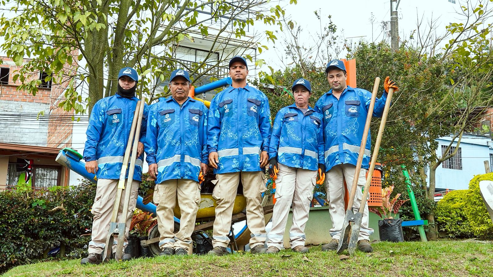 “Marinilla Bonita”: el equipo que está transformando parques y zonas verdes del municipio