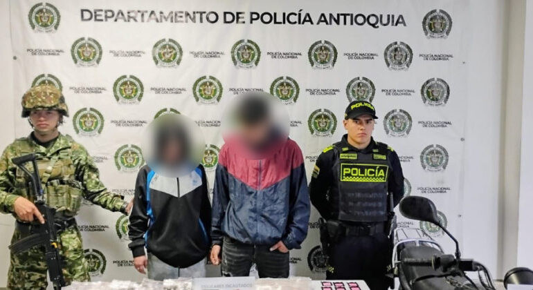 Capturan a dos hombres con estupefacientes y munición en la autopista Medellín-Bogotá, en El Santuario