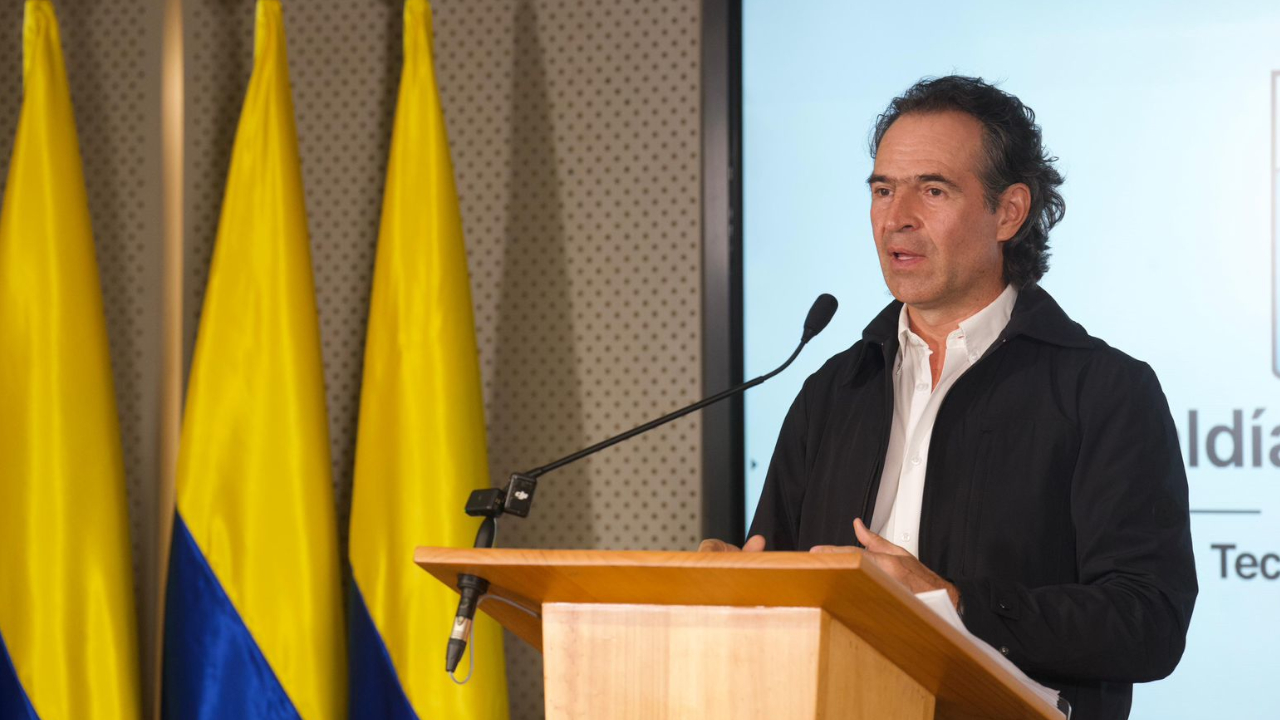 Fico se va contra nuevo jefe de la Supersalud y anuncia demanda por nombramiento