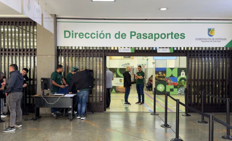 Fallas en plataforma de la Cancillería obligan a suspender trámites de pasaportes en todo el país