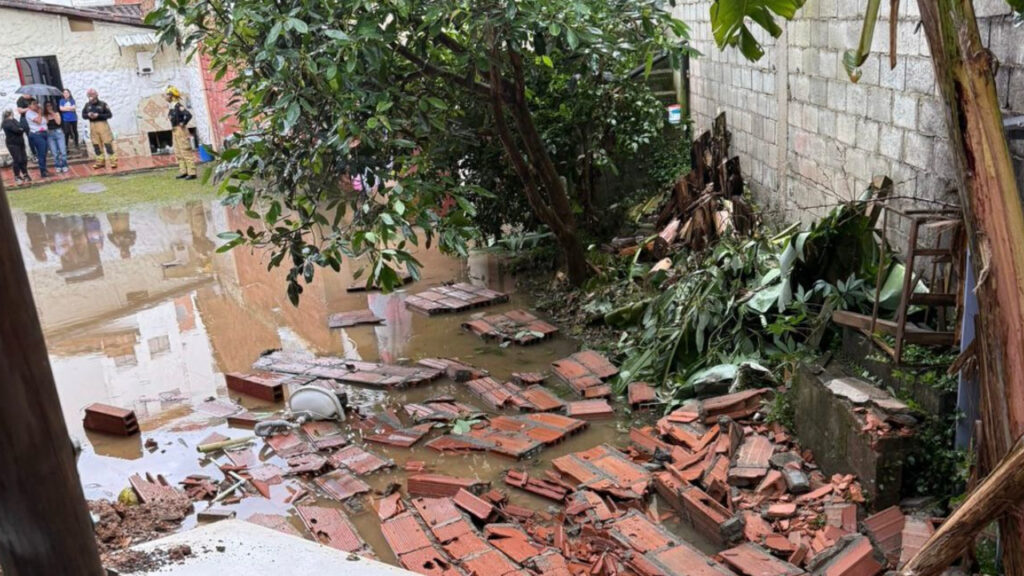 Fuertes lluvias durante el fin de semana provocaron inundaciones y emergencias en varios sectores de Marinilla