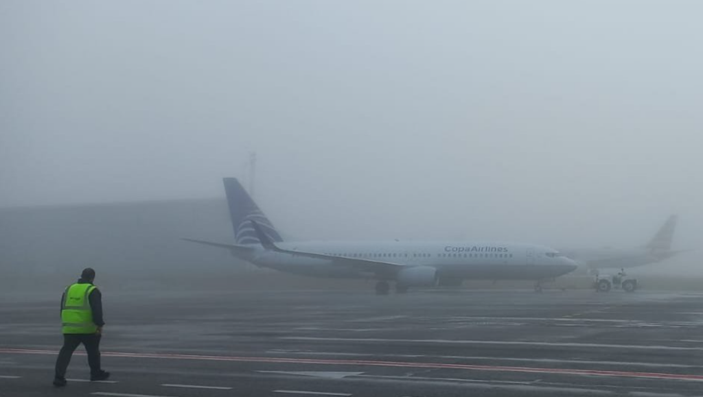 aeropuerto José María Córdova con baja visibilidad en Rionegro Antioquia