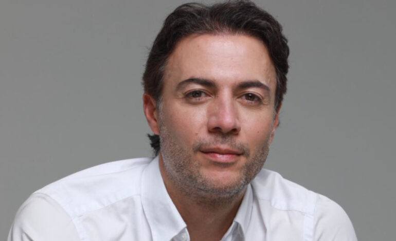 Daniel Quintero reemplazaría a Camacho y quedaría al frente de la Supersalud