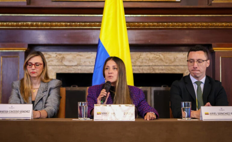 Gobierno abre becas a extranjeros para estudiar posgrado y español en Colombia
