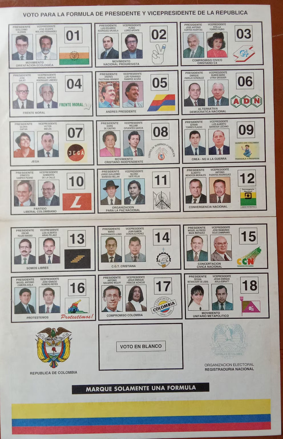 Inició impresión de tarjetones para elecciones de 2026 con 13 candidatos, pero no es el más amplio en la historia