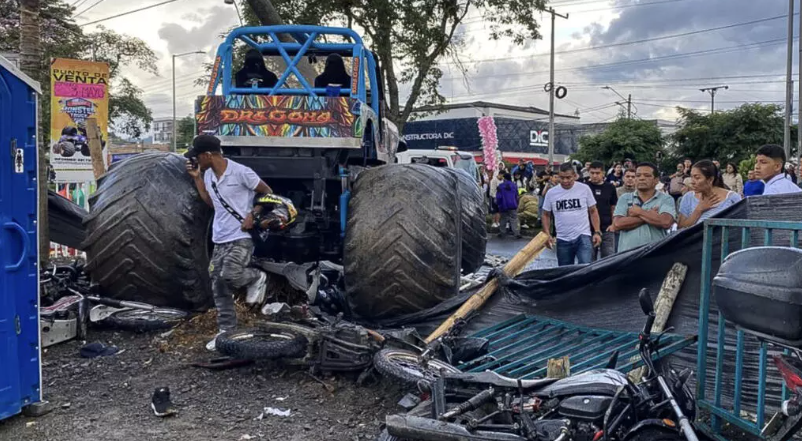 Sube a 3 muertos, entre ellos menores de edad, y más de 40 heridos las víctimas de accidente en show de Monster Truck
