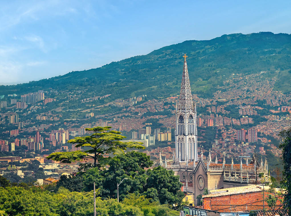 90 % de los habitantes de Medellín se siente orgulloso de su ciudad, según Encuesta de Cultura Ciudadana 2025
