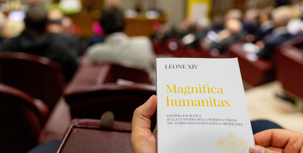 De Santa Laura Montoya a El Señor de los Anillos: las referencias y citas más llamativas de la encíclica de León XIV