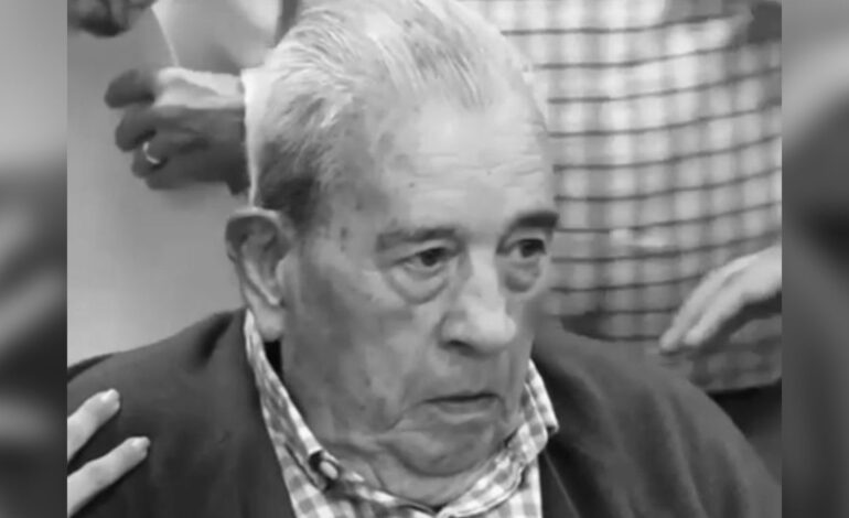 Empresario Antonio López durante homenaje en el Concejo de La Ceja Antioquia
