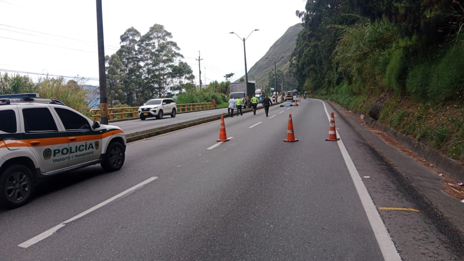 Motociclista muere en accidente de tránsito en la autopista Medellín–Bogotá