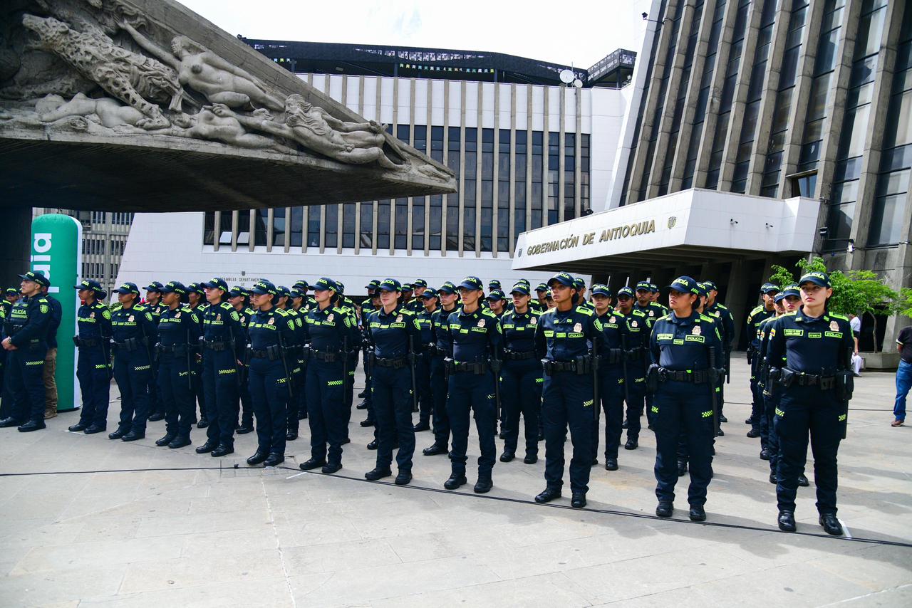 Antioquia recibe nuevos patrulleros para fortalecer seguridad