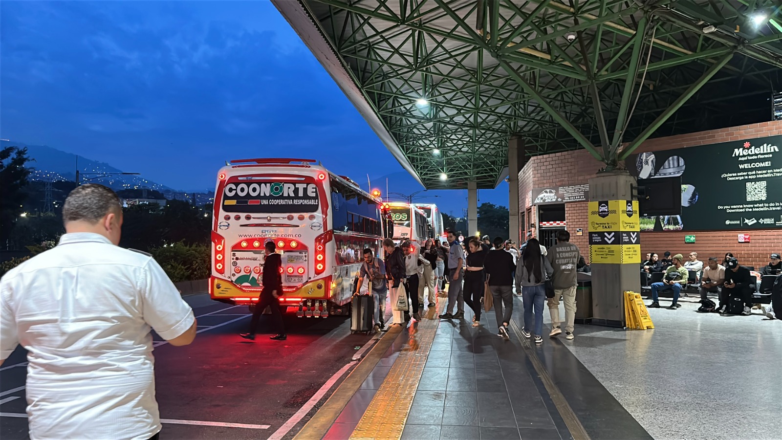 Más de 3,6 millones de pasajeros se movilizarán desde Medellín durante las vacaciones de mitad de año.